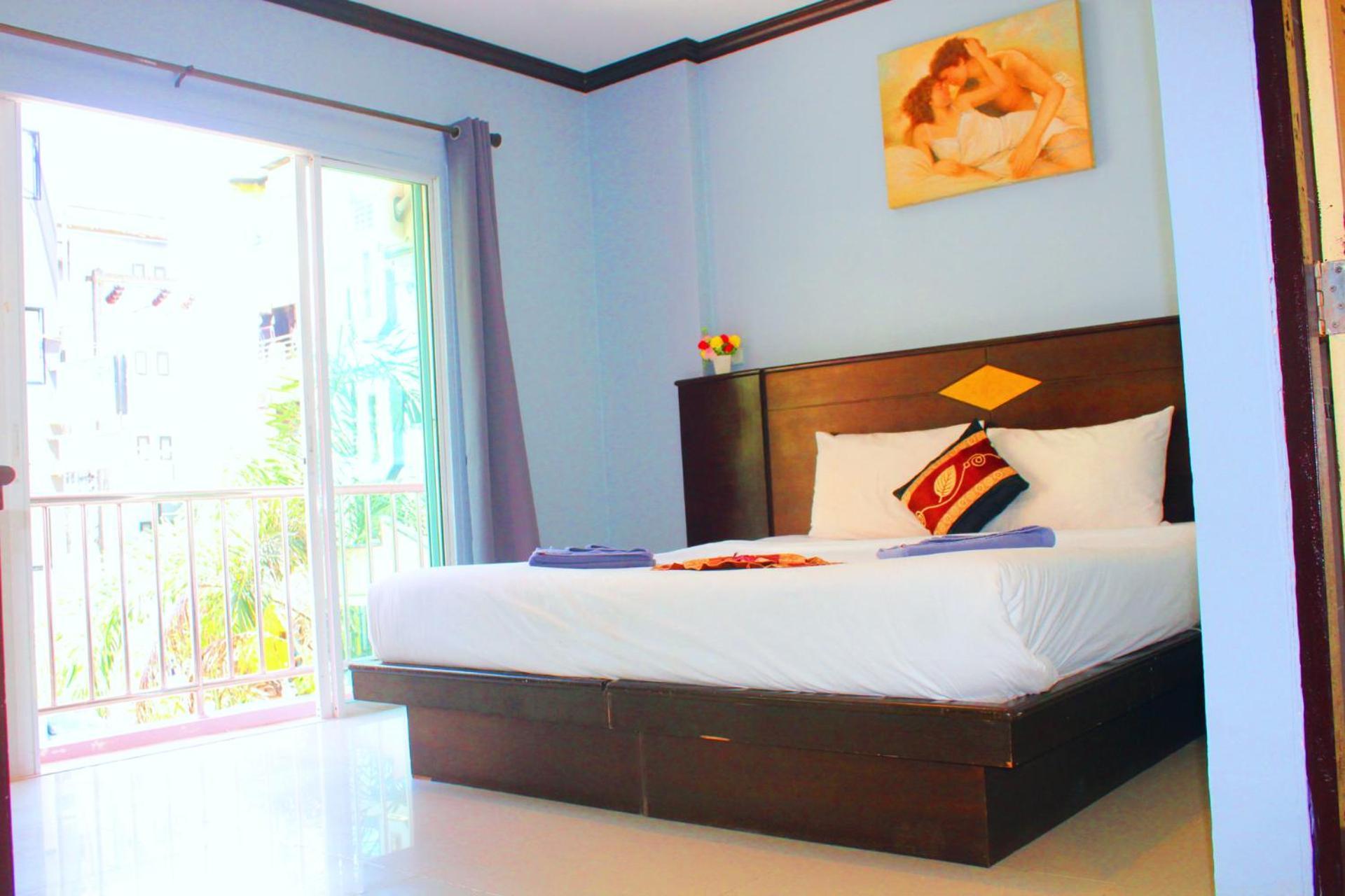 Hollywood Inn Hotel Patong Esterno foto